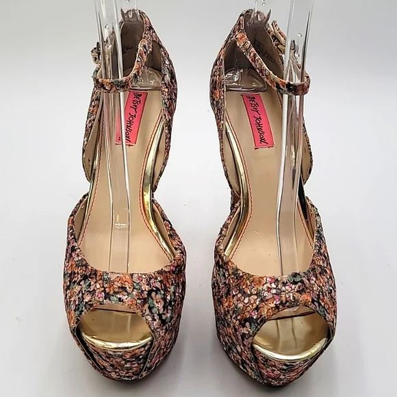 BETSEY JOHNSON ๐ sz9.5 Bandit Stacked Platform Stiletto SEXY! ๐ฅ๐ฅ - Picture 5 of 13